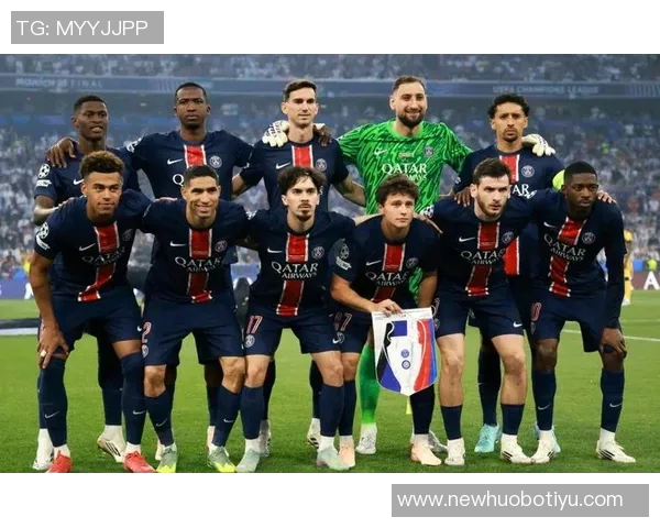 阿什拉夫上半场双响助巴黎领先两球展现边后卫实力